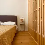 Teodora Safran Apartament *
