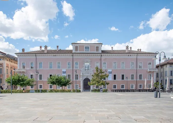 Teodora Safran 라벤나