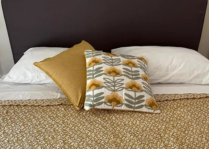 아파트 Teodora Safran *